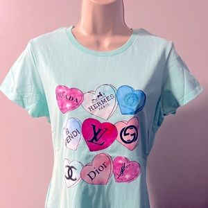WOMEN’S T-SHIRT